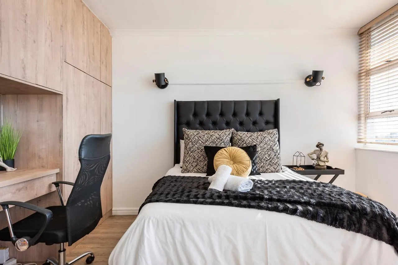 Fully Kitted Bachelor Apartment Cape Town South Africa